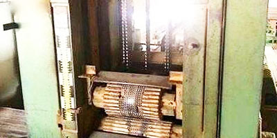 Gebrauchte Maschinen Holzverarbeitung: Säge-,Hobelwerke, Bauholz/KVH/BSH